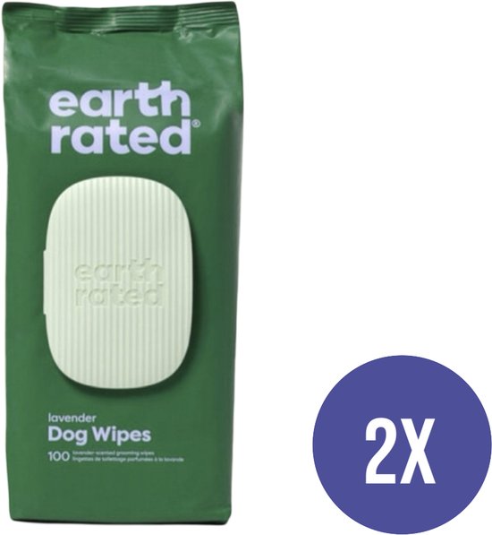 Groene verpakking met "earth rated" logo en "lavender Dog Wipes" tekst. Ernaast een paarse cirkel met "2X".