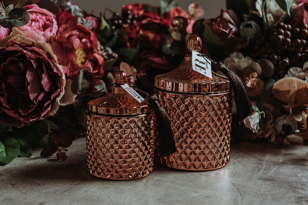 Geurkaars XL Rose Goud 470 ml - Inspired by Oud Wood