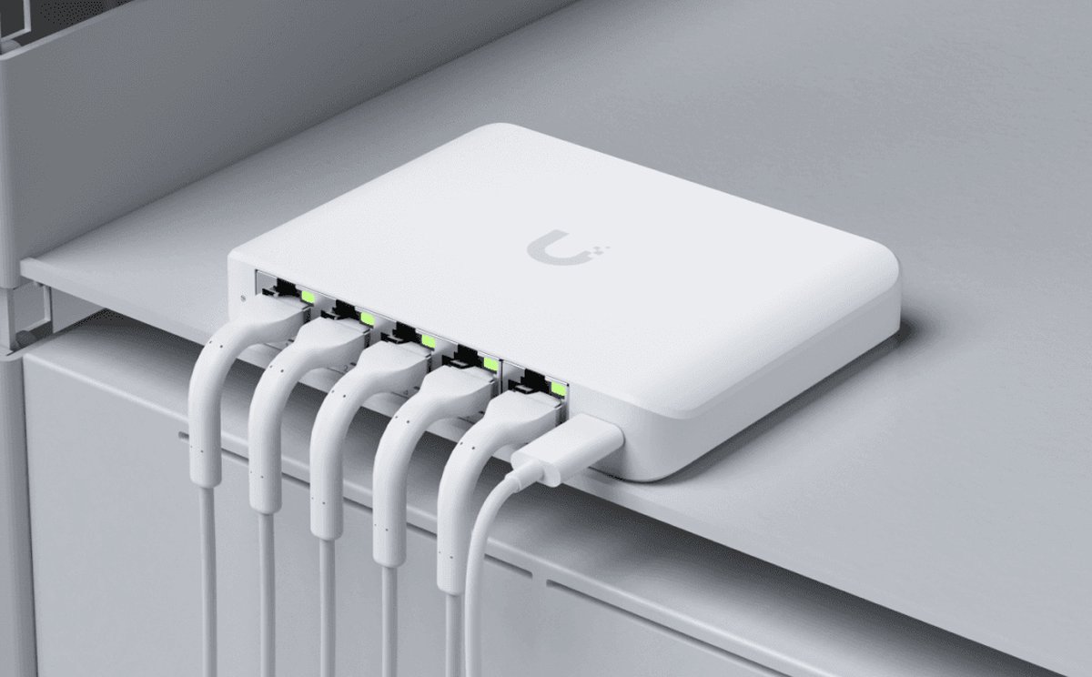 Ubiquiti UniFi Flex Mini - Netwerkswitch - 5 Poorten - Managed - PoE - 2.5 Gbps — cadeau in Cadeau-ideeën - foto 3