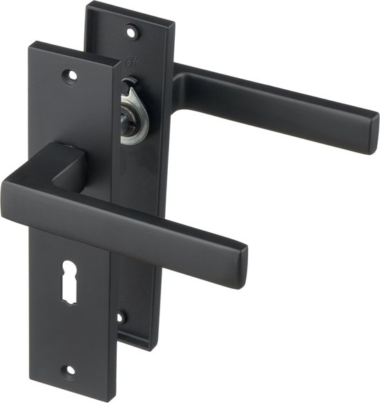 Matzwarte deurklink op een langwerpig schild met sleutelgat, met een tweede deurklink erop.