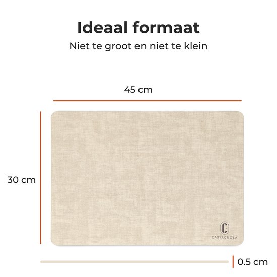 Afmetingen van de gemêleerde beige kunstleren placemat: 45 cm lang, 30 cm breed en 0,5 cm dik.