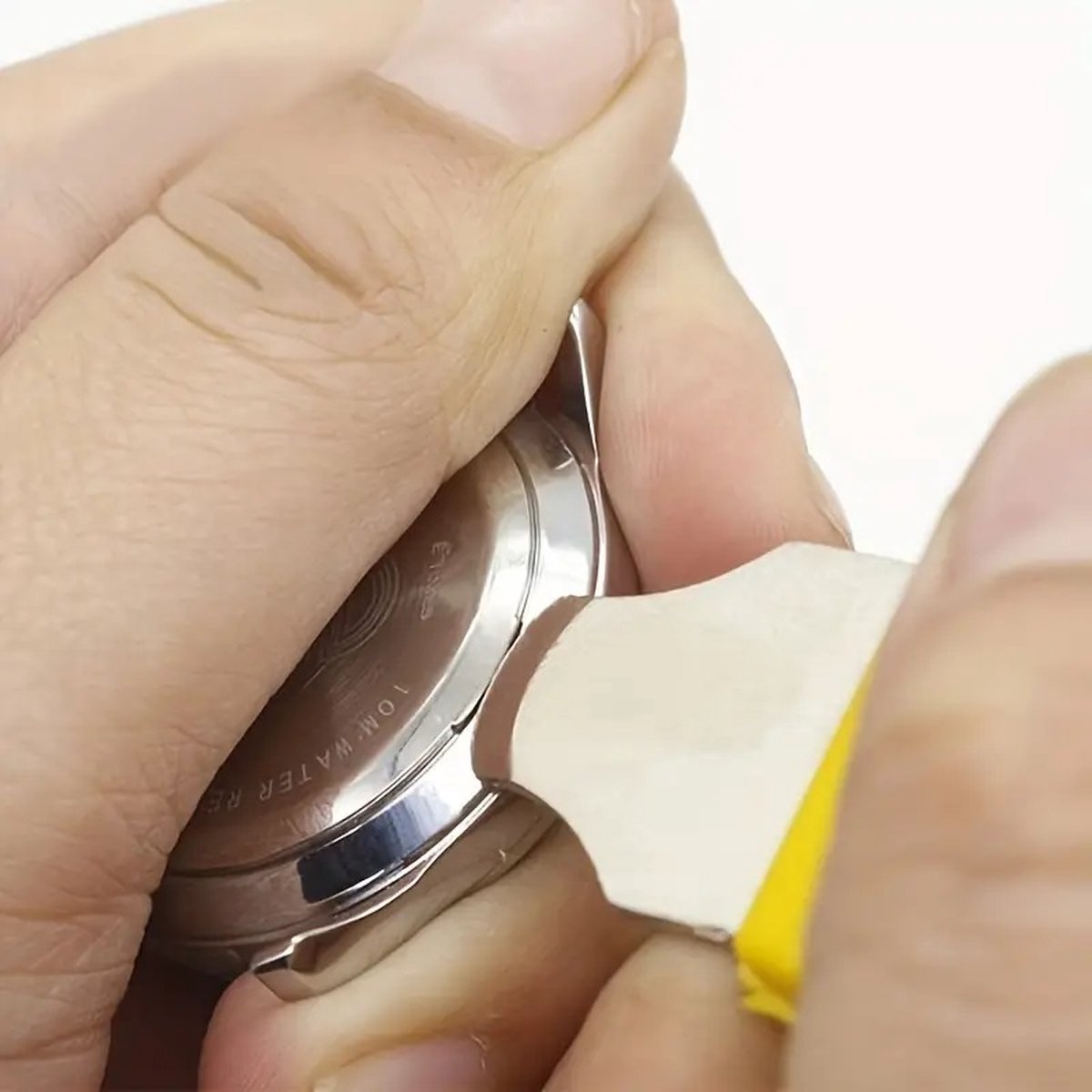 Fond Vissé Demonter Montre Fossil Comment Changer Ouvrir Montre