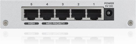 5-Port Desktop Gigabit Ethernet Switch - metal housing