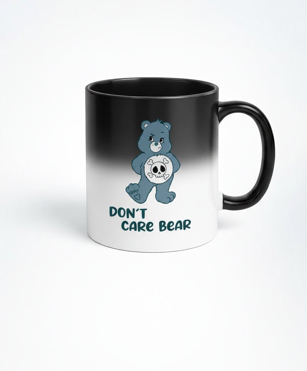 Don't Care Bear Magische Zwarte Mok - Veranderend Design
