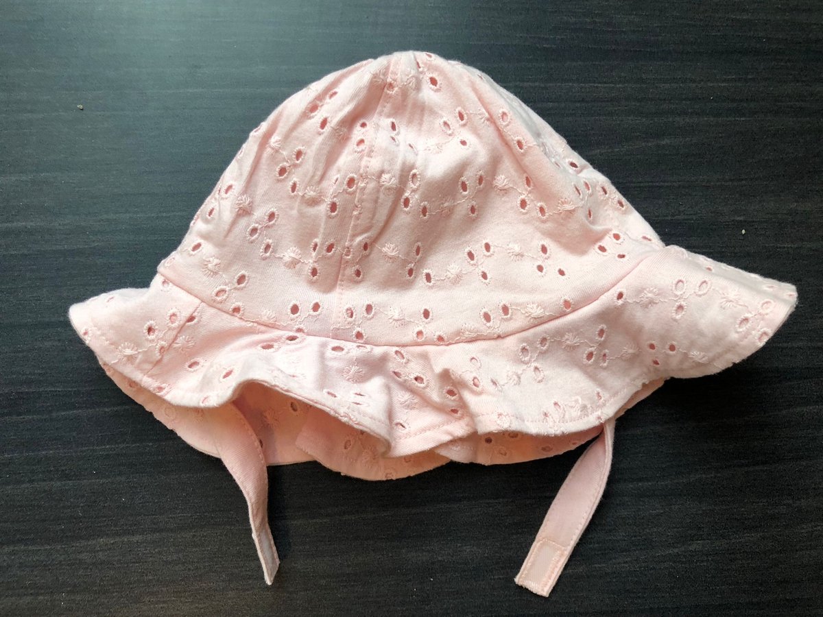 Baby zonnehoedje - strandhoedje - vissershoedje - maat 74/80 (6-12 mnd) - broderie - lt.roze
