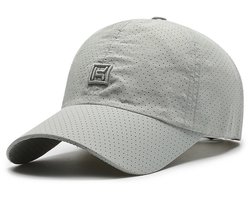 Geperforeerde Baseball Cap – Ademende, Sneldrogende Sportpet met Verstelbare Pasvorm en Zonbescherming voor Heren en Dames – Grijs