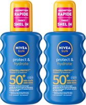 NIVEA SUN Protect & Hydrate Zonnebrand Spray - SPF 50 - Zonnespray - Hydrateert - Met Vitamine C - Duopack - 2x 200 ml