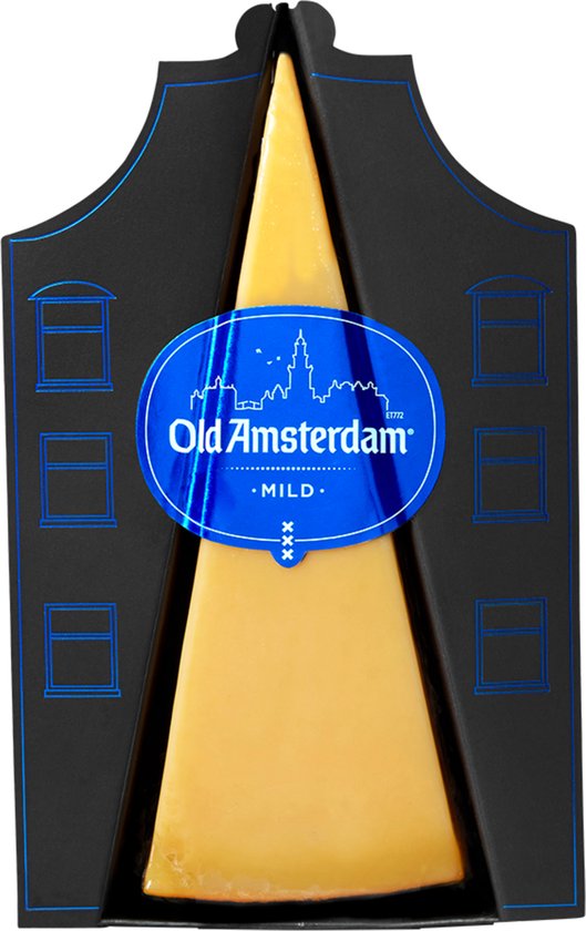 Een punt Old Amsterdam 'Mild' kaas in een zwart, huisvormig etui met blauwe details en het Old Amsterdam logo.