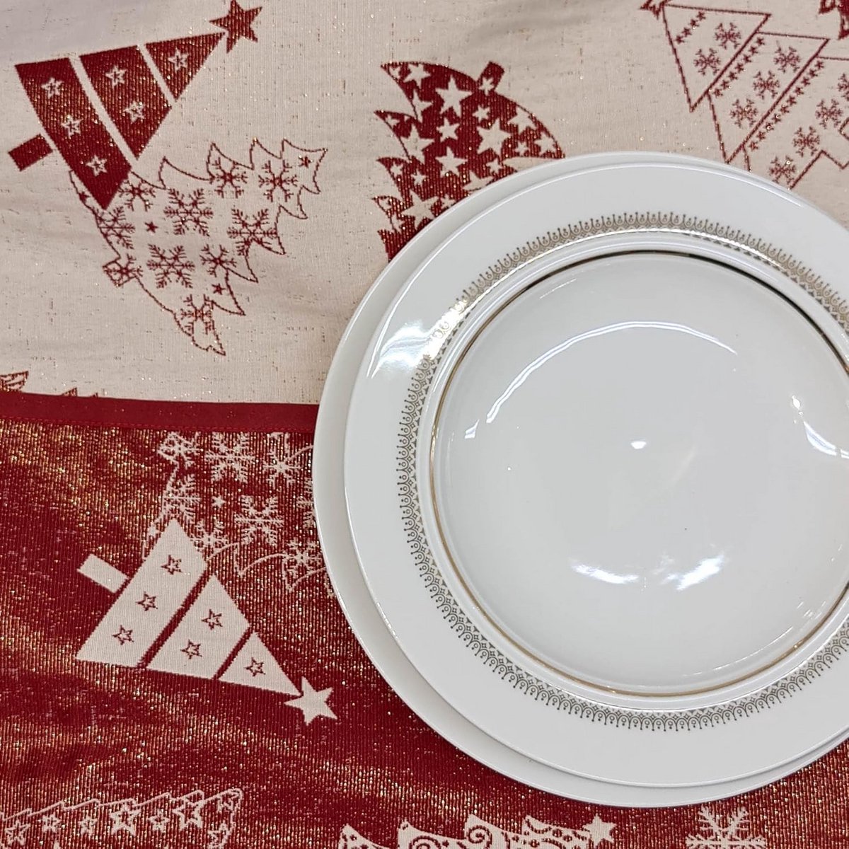 Glanzend Ovaal Kersttafelkleed Lurex Goud Feestelijk Textiel