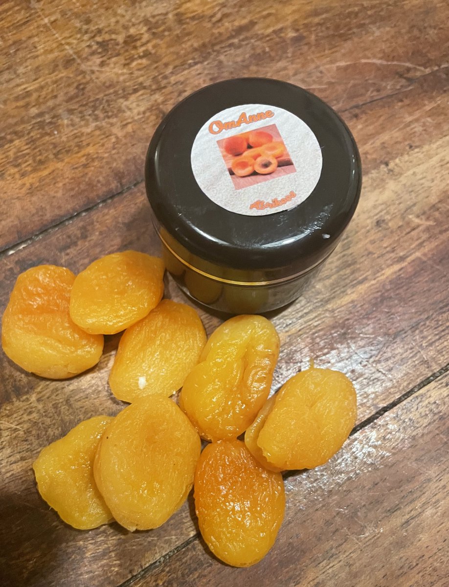 Gezicht scrub met Fijn Keltisch Zeezout en Abrikoos 100 Gram Puur Natuur!! van OmAnne Prijs Inclusief verzending!!