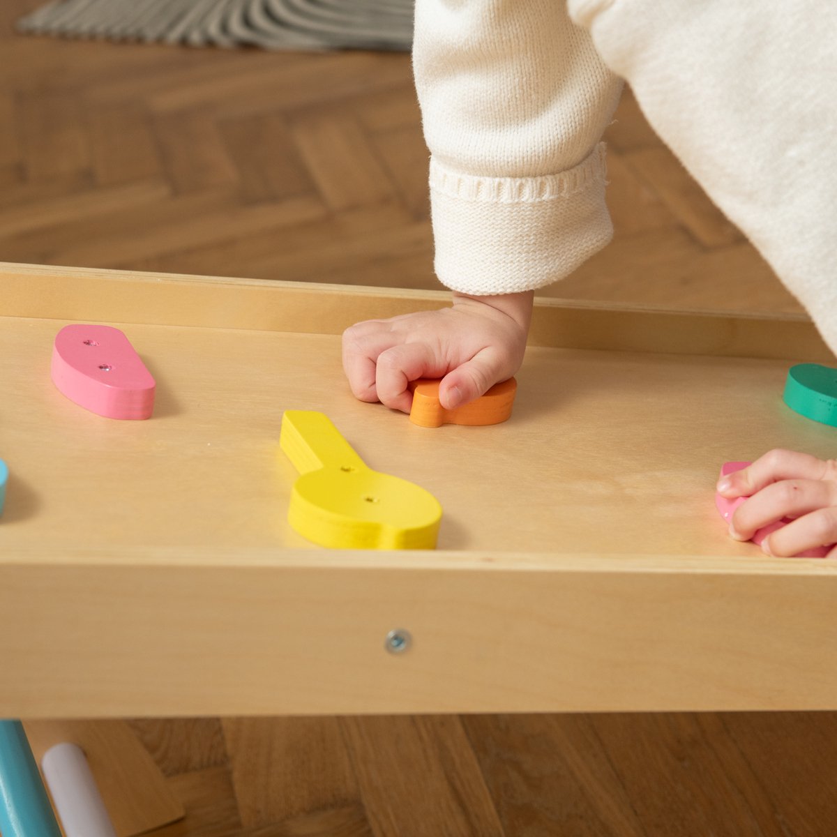 FINOOS Klimrek - Klimdriehoek - Klimboog - Glijbaan - Montessori - Houten Speelgoed - Regenboog — afbeelding 2