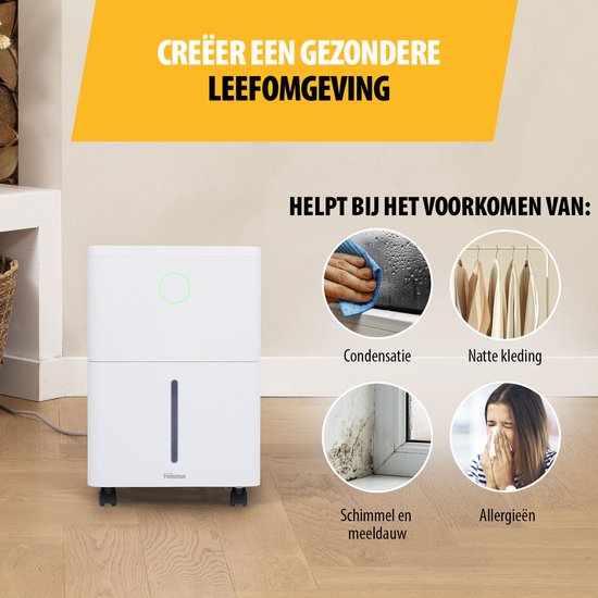 Witte luchtontvochtiger in een woonkamer, met indicaties voor condensatie, natte kleding, schimmel en allergieën.