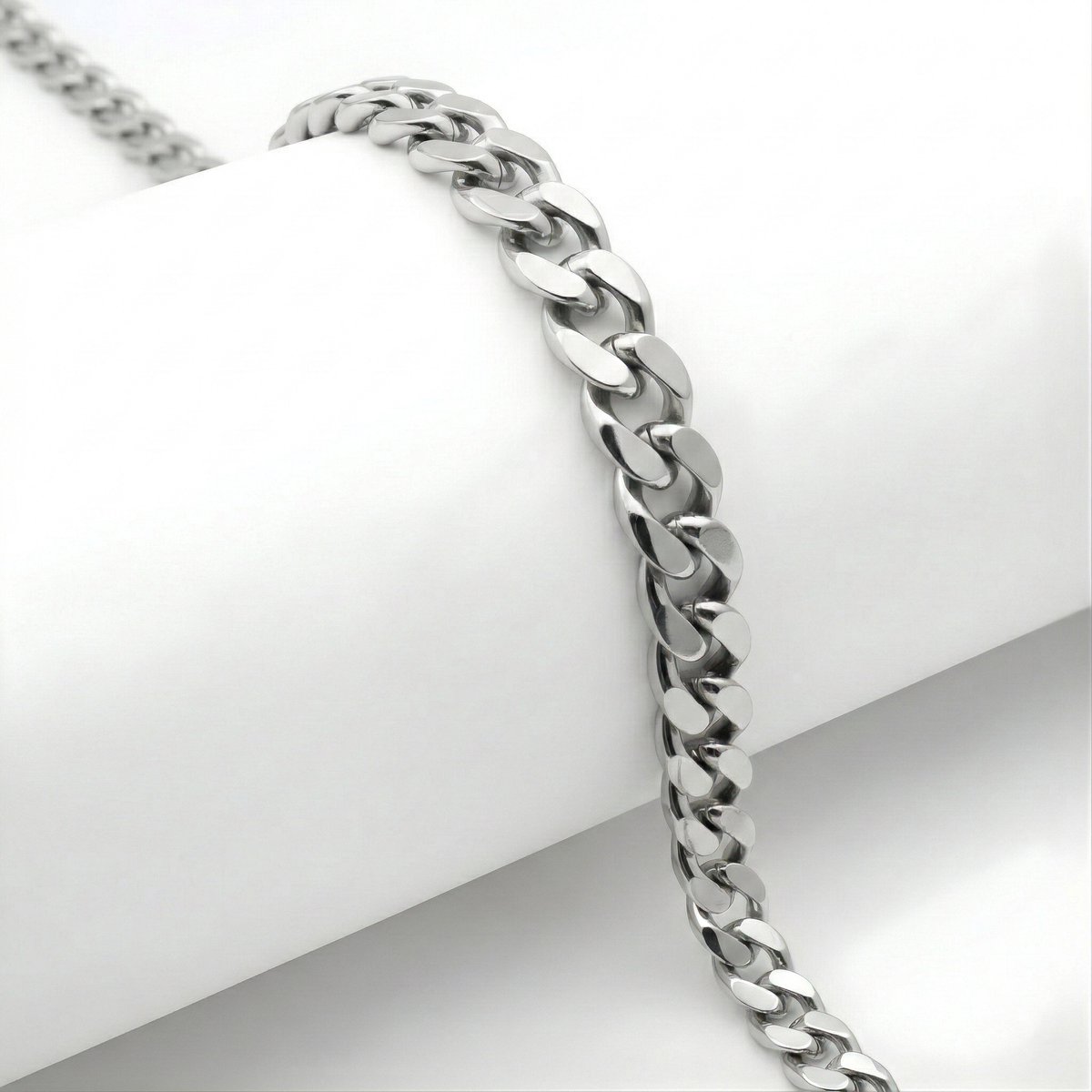 Ainy - Stainless Steel Ketting Zilver | 7mm-55cm | Sieraden | Unisex Necklace | Schakelketting | RVS Staal | Cadeau voor Dames en Heren