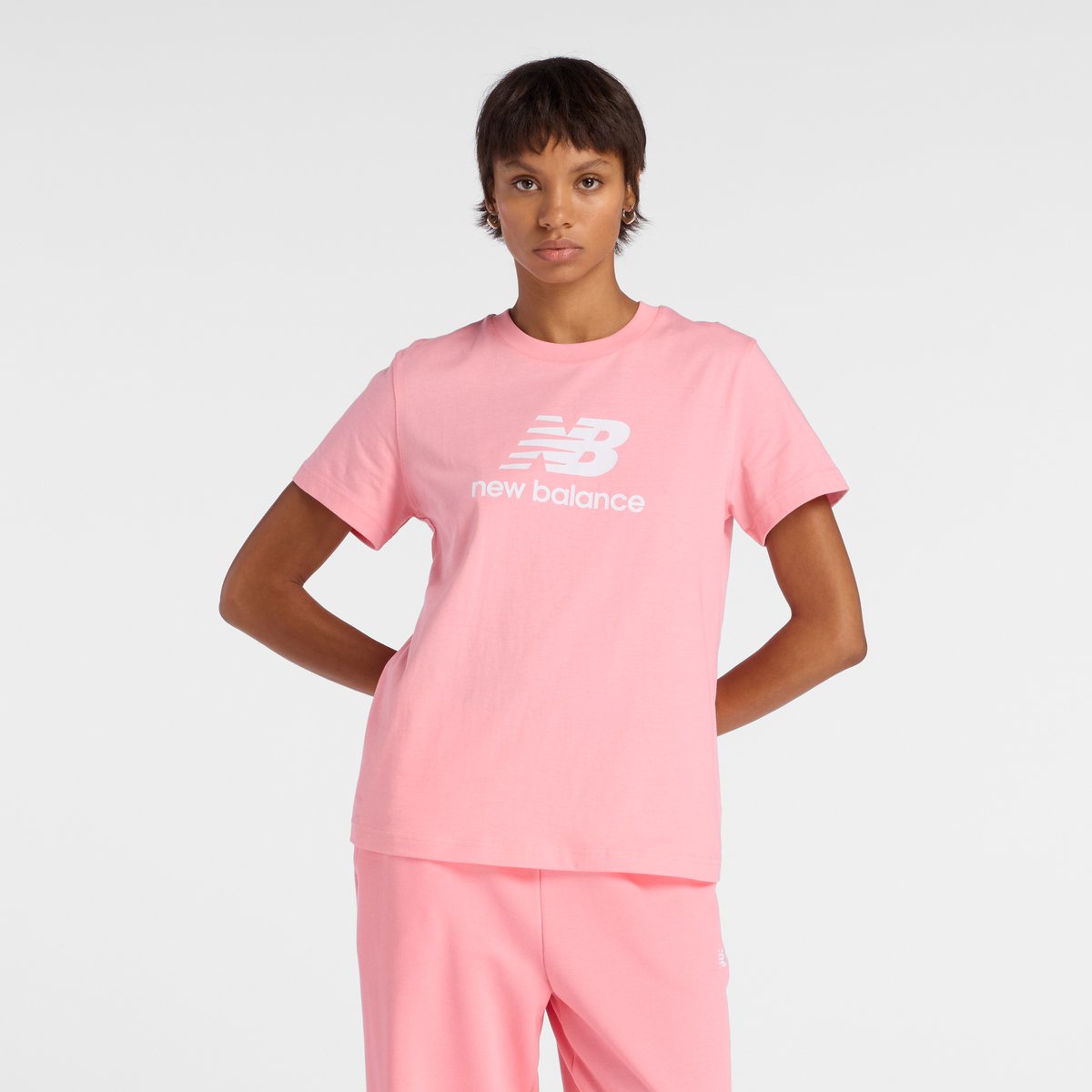 New Balance Sport Essentials Jersey Logo T-Shirt Dames T-shirt Cortado
