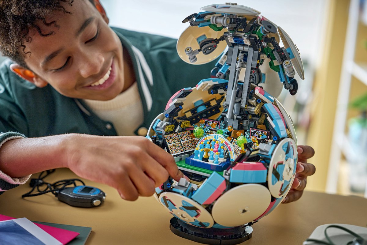 LEGO Editions Voetbal - 3D-display bouwpakket met mini-stadion - Verjaardagscadeau voor jongens, meisjes en voetbalfans vanaf 10 jaar - 43019 — afbeelding 17