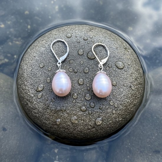 Boucle d'oreille perle d'eau douce Rola