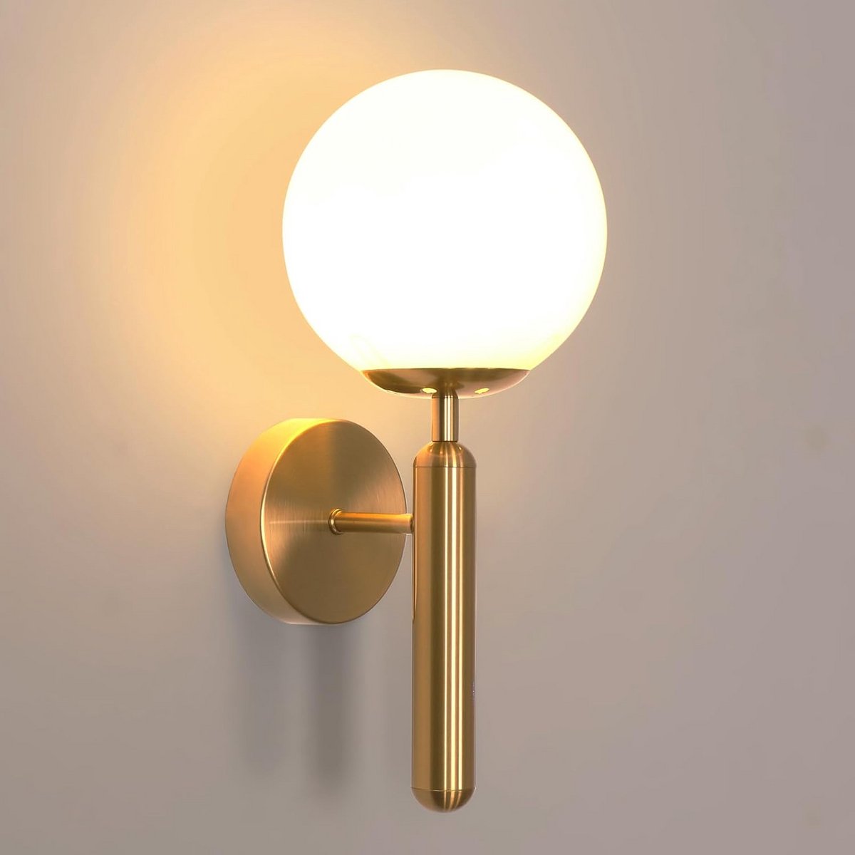 Moderne Gouden Wandlamp met Glazen Bol voor Binnenverlichting Slaapkamer Woonkamer