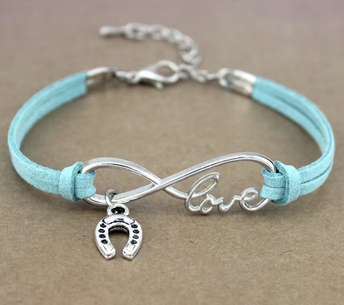 12Getit Armbandje turquoise met paarden hoefijzer hangertje