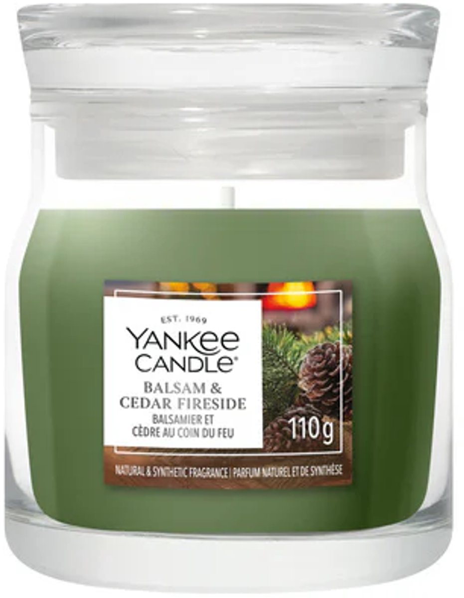 Yankee Candle - Balsam & Cedar Fireside Small Jar Geurkaars - tot 30 branduren
