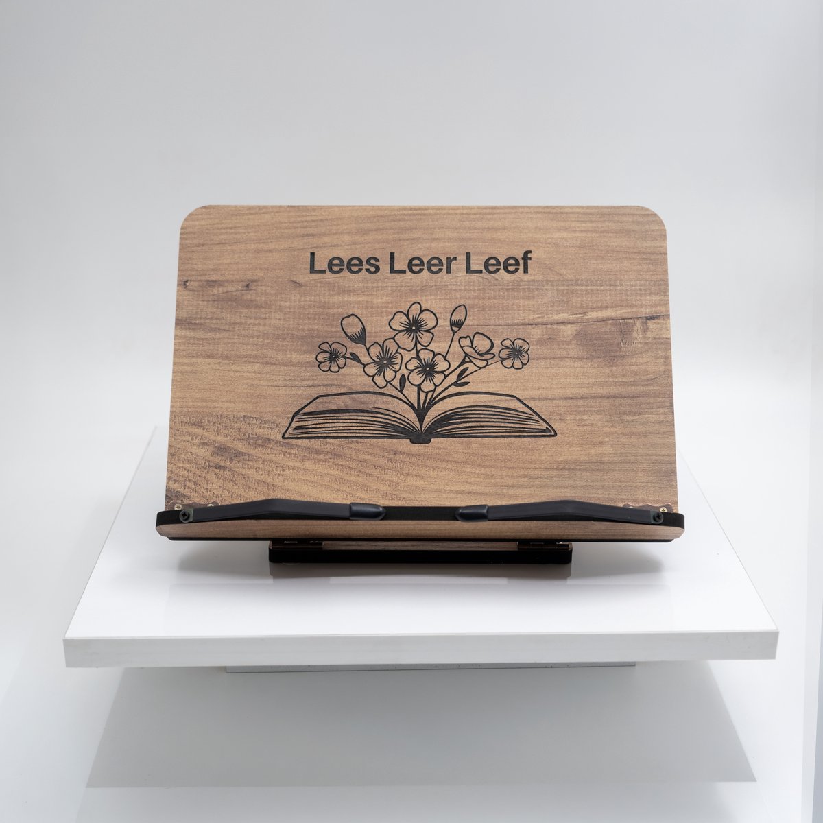 Zeo Wood® Boekenstandaard Hout – Boekenhouder – Kookboekstandaard – Tablet Standaard – Verstelbaar – Lees Leer Leef – 30x20 cm