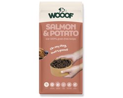 WOOOF Zalm en Aardappel 14kg - Hypoallergeen hondenvoer - Glutenvrij en graanvrij - Geperste hypoallergene hondenbrokken - Droogvoer - 14kg