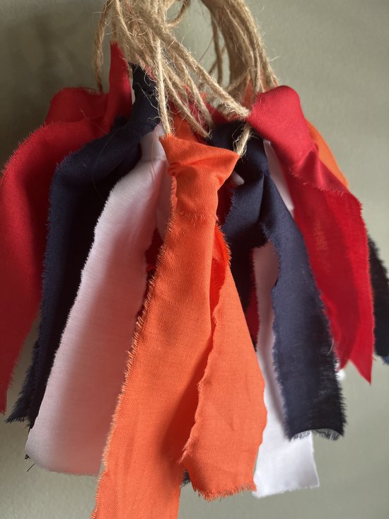 Koningsdagslinger - Strookjes Slinger - 10m - Koningsdag - Rood - Wit - Blauw -Oranje