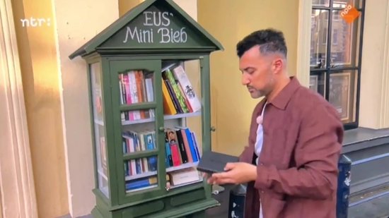 Vasalis Cadeauboekje – Nederlandse Poëzie in Miniatuur - Bijzonder Literair Cadeau - Unieke handgemaakte uitgave verpakt in een luxe geschenkdoos.