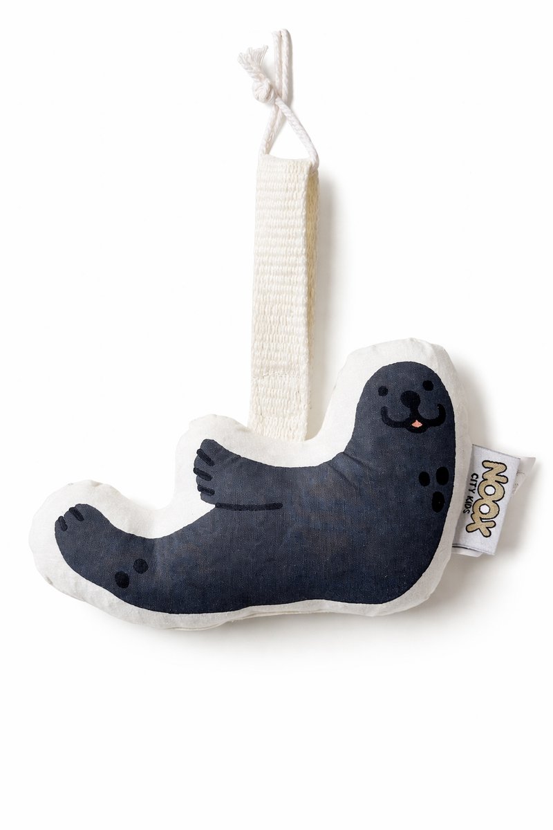 Soft toy Zeehond - soft babytoy - met knisper- 100% fairly made - duurzaam product - origineel kraamcadeau