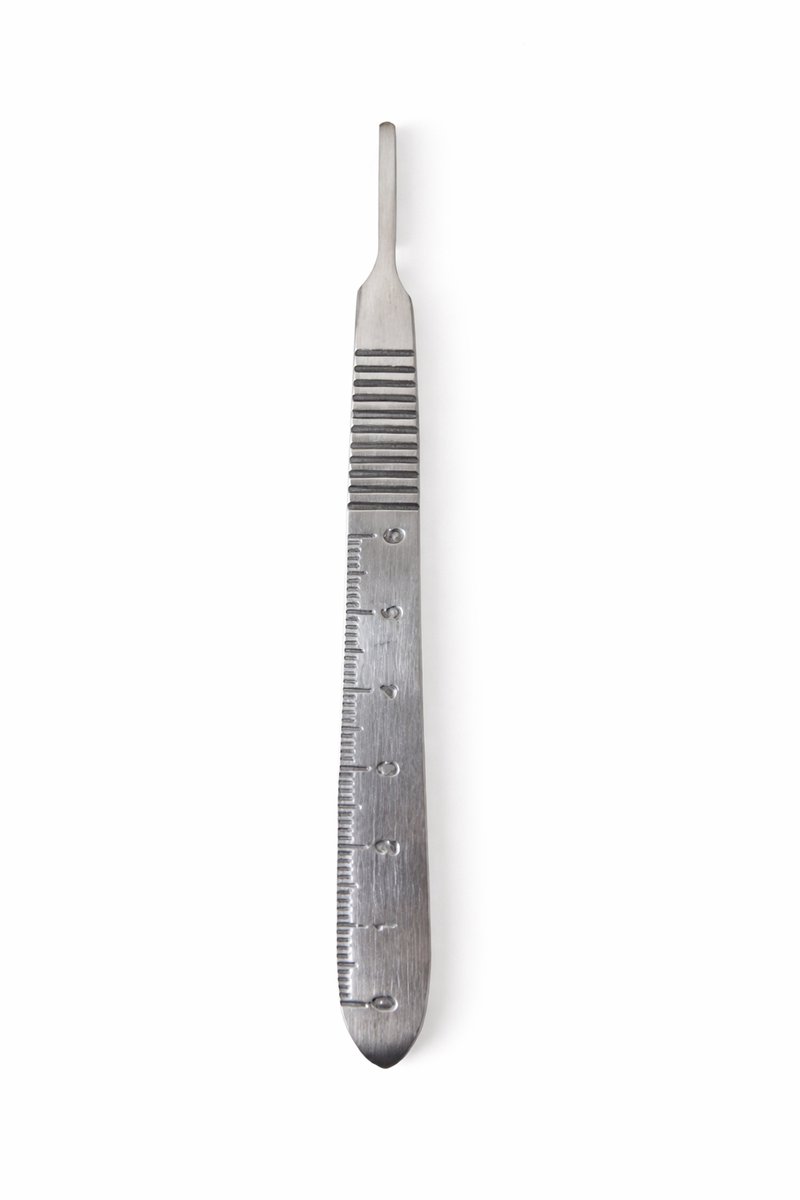 Belux Surgical Instruments / Scalpelhandvat Nr. 3 – RVS – Chirurgisch Handvat – Herbruikbaar & Autoclaveerbaar