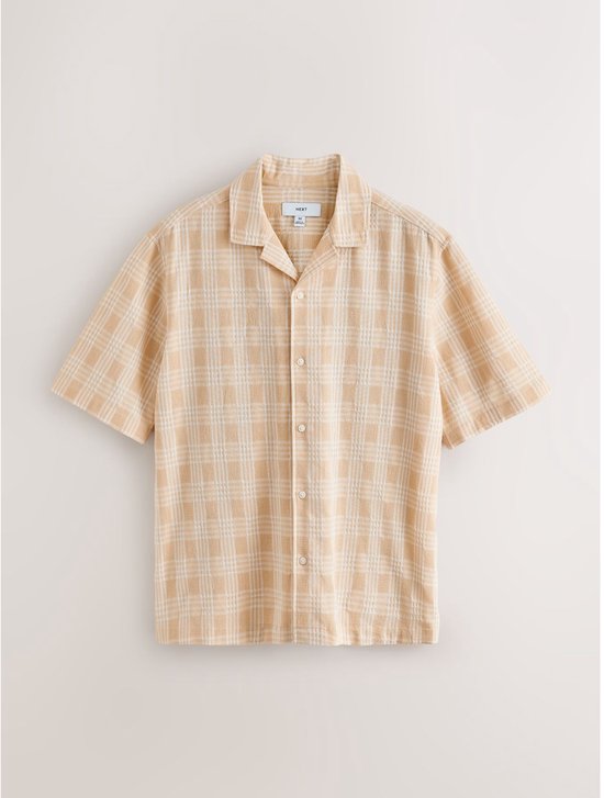 Beige geruit overhemd met korte mouwen, open kraag en het Next-label in de nek.