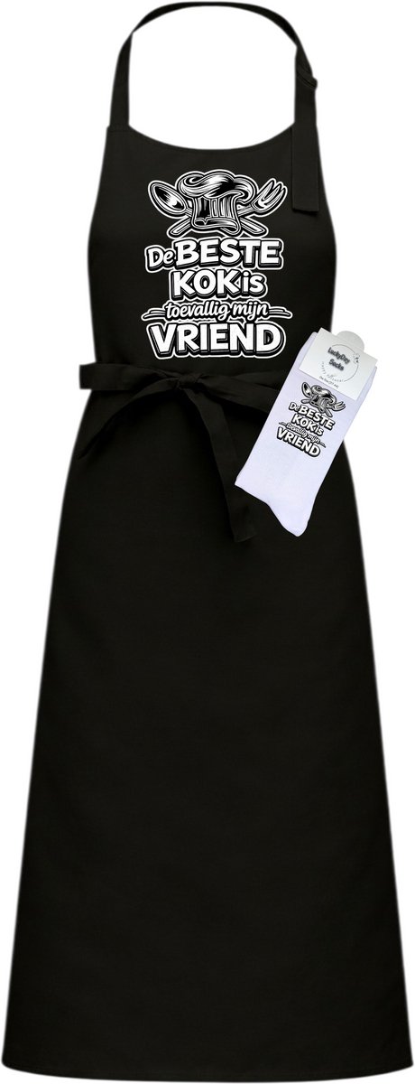 Keukenschort en sokken met tekst - Giftset - De beste kok is toevallig mijn Vriend - Moederdag - Vaderdag - Zwart - Verstelbaar - Cadeau idee - Verjaardag - Cadeau dames en heren - Liefste Opa en Oma cadeau - Kerst cadeau - Grappig cadeau - Onesize