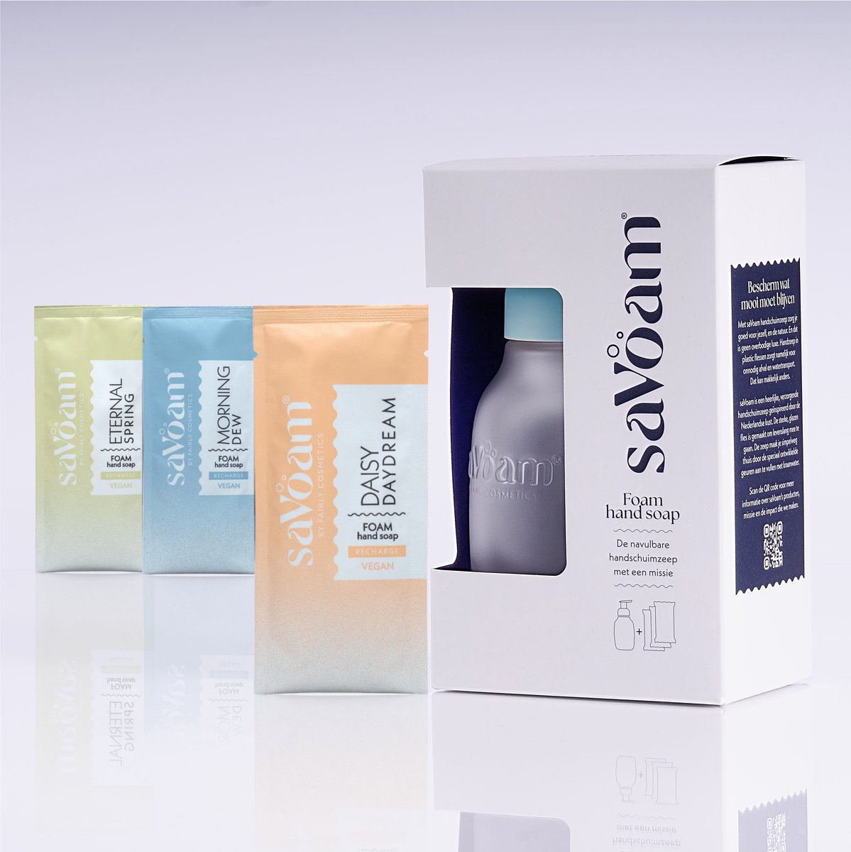 Schuimende Handzeep - saVoam starterspakket Blauw - Navulling - 3 x 300 ml - Vegan - Duurzaam - Hydraterend - inclusief glazen saVoam flacon