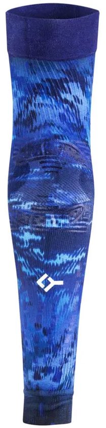 Armhoes met blauwe abstracte print, subtiele logo en donkerblauwe boord.