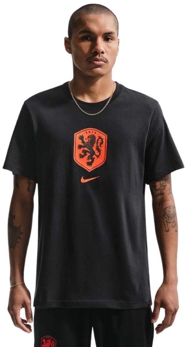 Nike Nederland Crest T-Shirt 2026-2028 - Zwart/Oranje - Maat XL - Heren