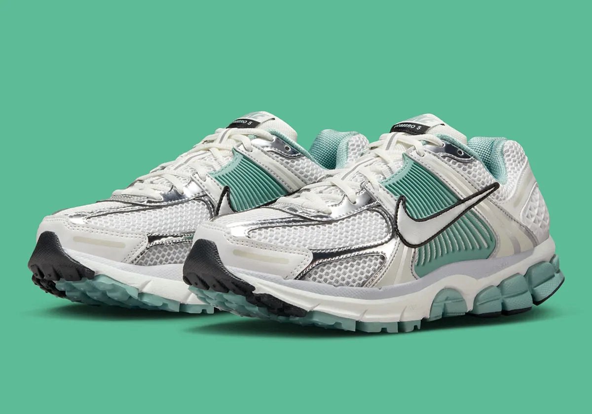 Nike Vomero 5 Cannon Wit