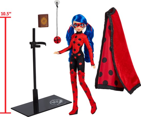 Bandai - Miraculous Ladybug 10th Birthday Doll - Limited Edition Set met accessoires - Officieel gelicentieerd Miraculous - 26 cm gelede modepop - Kinderspeelgoed 4+ - P50199 — afbeelding 4