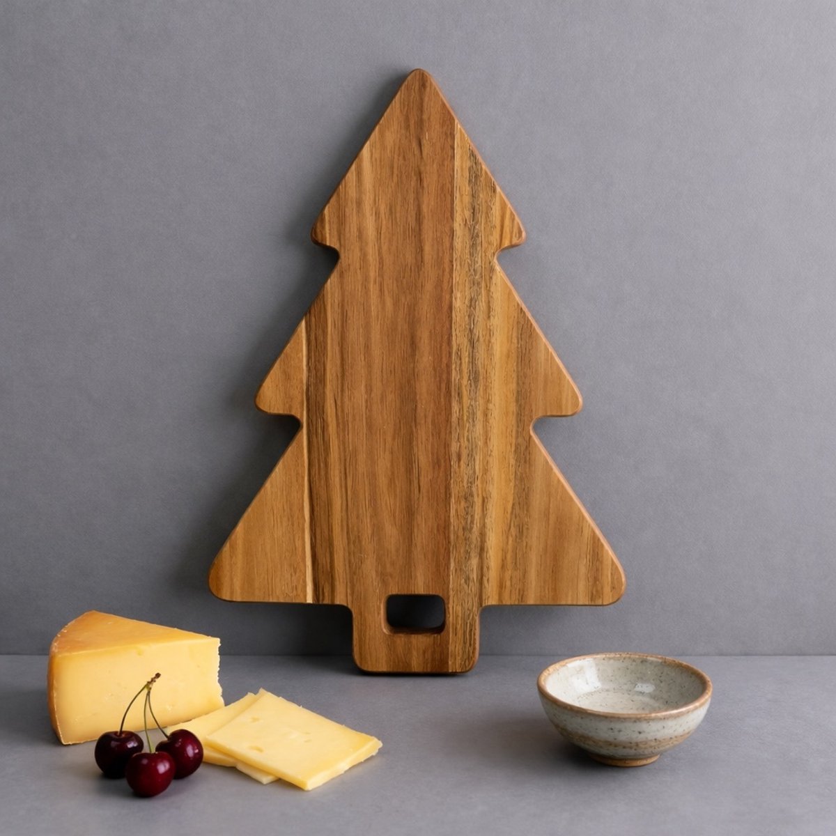 Houten Borrelplank Kerstboom – Acacia Snijplank 35 x 18 cm – Serveerplank voor Kaas, Tapas & Kerstdecoratie