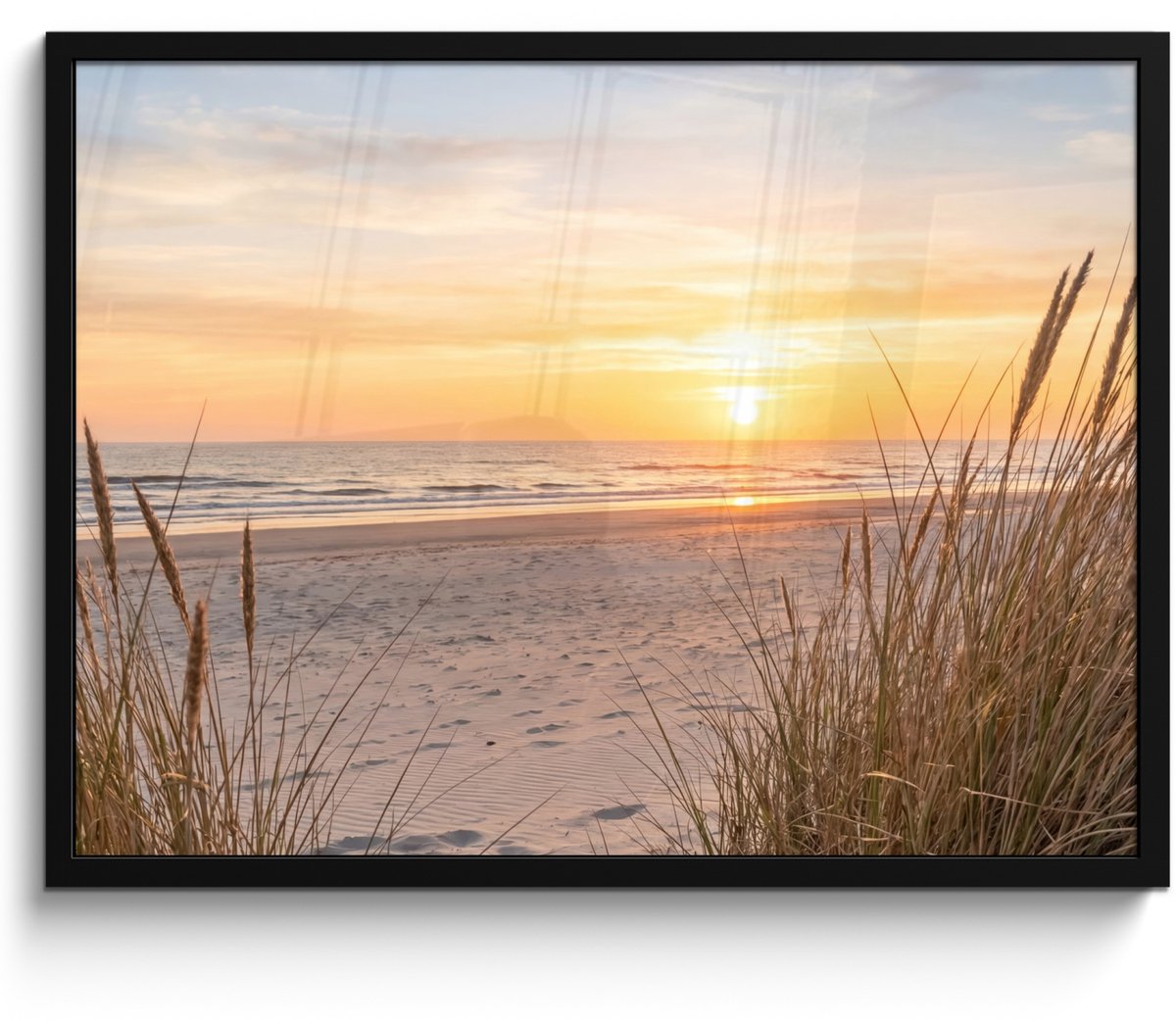 FrameYourWall Poster in lijst - Fotolijst 80x60 cm - Posters - Zonsondergang - Duinen - Zee - Posterlijst zwart - Decoratie - Wanddecoratie woonkamer - Muurdecoratie slaapkamer