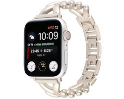 Stravo V-Vormig RVS Schakelbandje – Geschikt voor Apple Watch 49mm (Ultra 1/2/3), 46mm (Series 10/11), 45mm (Series 7/8/9), 44mm (Series 4/5/6, SE 1/2/3) – Elegant Dames Bandje – Metalen Horlogebandje – Starlight