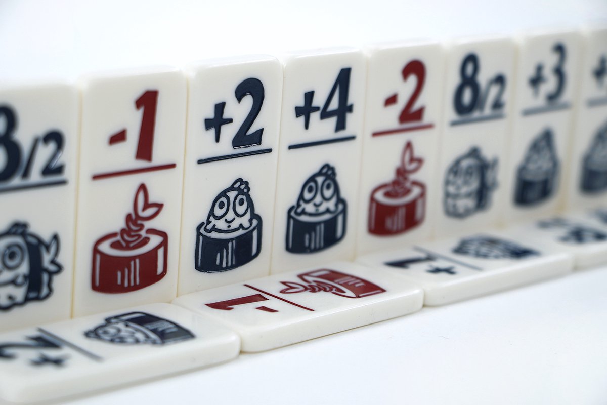 999 Games - Geharrewar in de Sushibar Junior - Dobbelspel - Snel dobbelspel voor het hele gezin - Gezelschapsspel - Familiespel - Klein cadeautje - bevat spelregels in NL en EN en FR — afbeelding 3