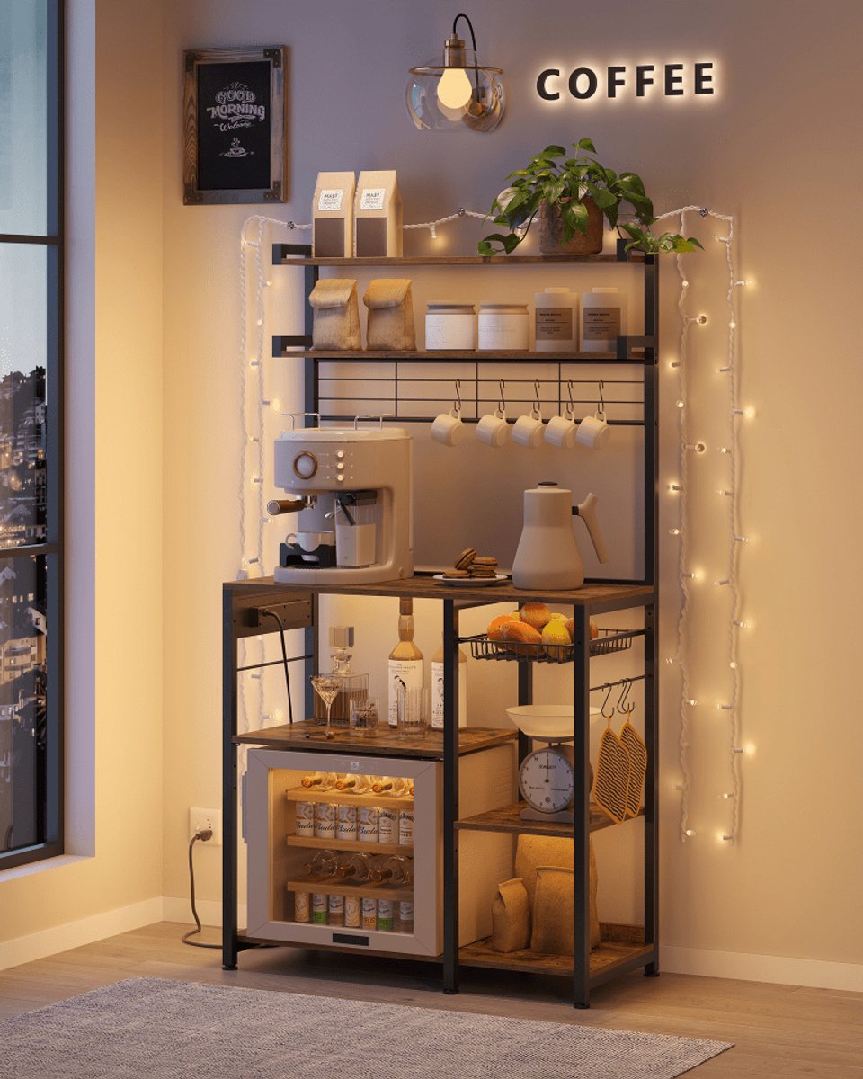 Multifunctionele Keuken- & Opbergplank met Stekkerdoos – 40 x 90 x 165,5 cm – Verstelbare Gelaagde Planken – 4 Stopcontacten – 8 S-Haken – Stalen & Houten Design