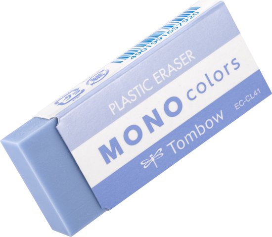 Blauwe Tombow MONO colors plastic gum schuin gehouden met verpakking.