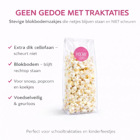 Transparant blokbodemzakje met popcorn en een roze 'HOERA!' sticker, naast tekst over stevigheid.