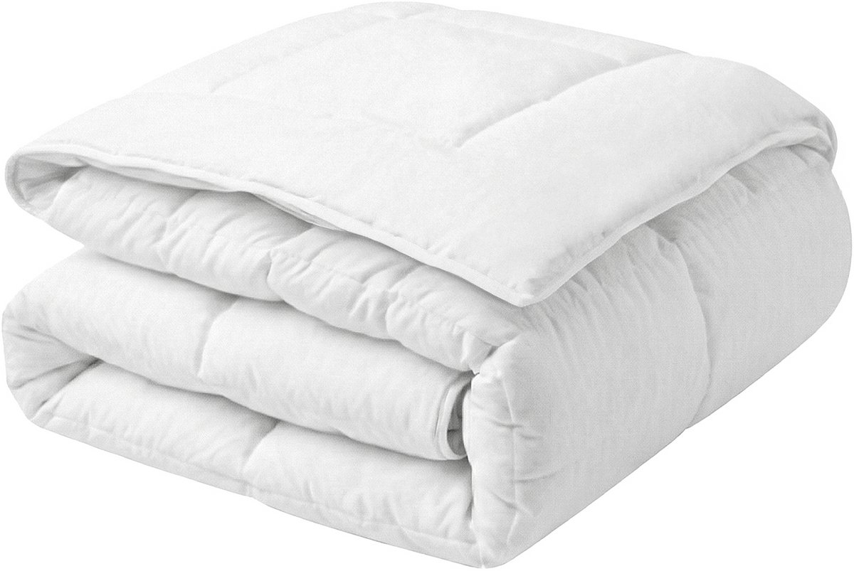 BELIANI LEMBERG - Dekbed - Wit - 220 x 240 cm - Microvezels