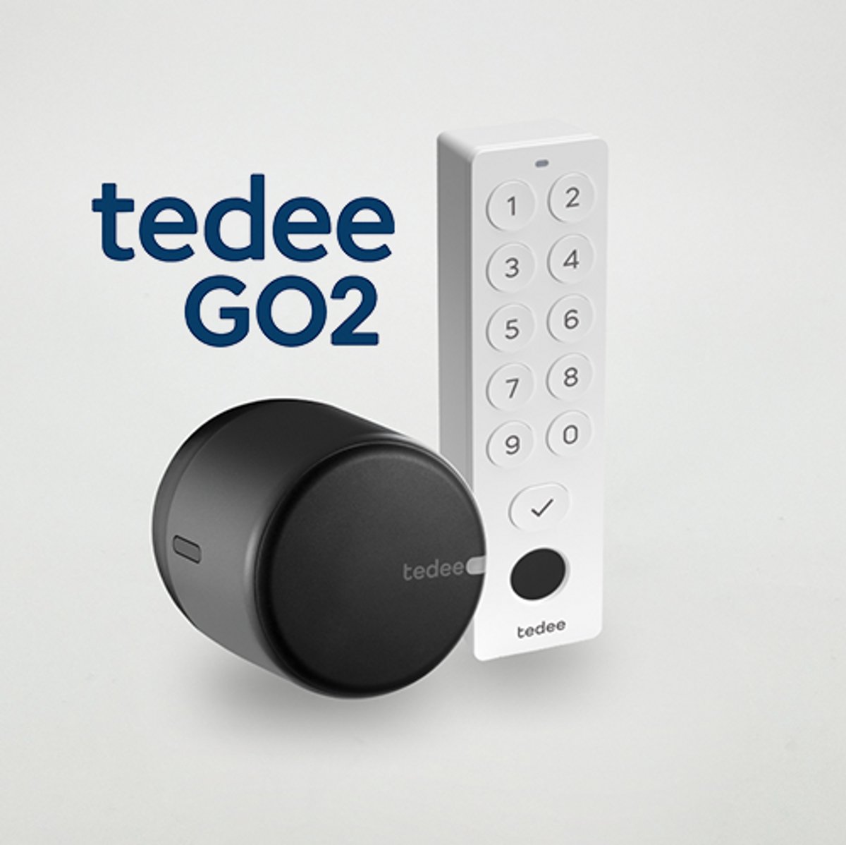 Tedee GO voordeel set | GO2 zwart + Keypad PRO wit | bediening via Bluetooth, pincode, vingerafdruk | monteer over de huidige sleutel