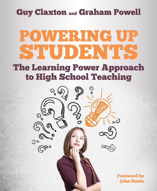 Livre "Powering Up Students" avec une femme réfléchissant sous des points d'interrogation et une ampoule.
