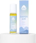 Chi Davos Air roller met doosje op een witte display. Zachtblauwe verpakking met bergen.