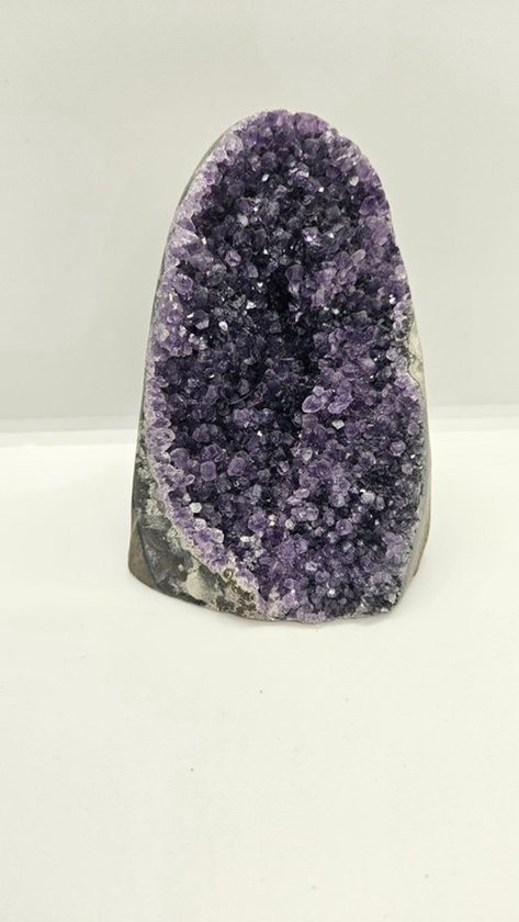 Amethist Geode cluster Ruw edelsteen 1120 gram
