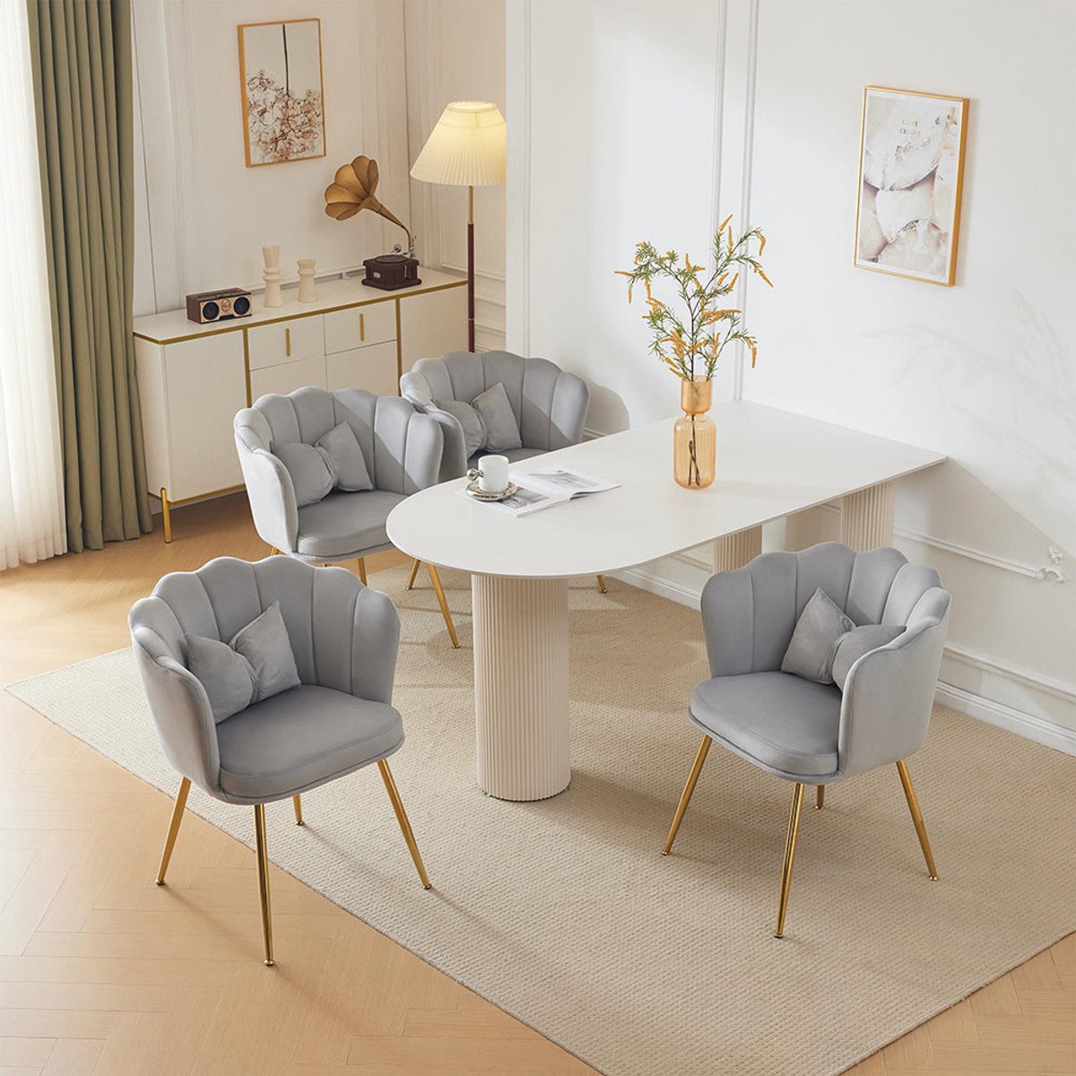 KOMHTOM BLACKCOLORS Set van 4 moderne fluwelen salonstoelen, badkamerstoelen, gestoffeerde stoelen met bloembladvormige rugleuning, vergulde metalen poten en vlinderkussens voor de slaapkamer-eetkamer