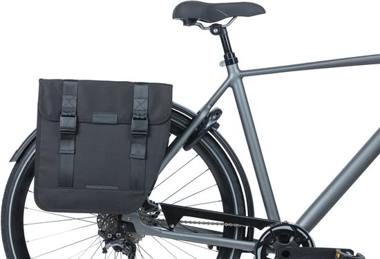 Basil Tour Dubbele Fietstas XL - 35 Liter - Zwart van Basil — afbeelding 2
